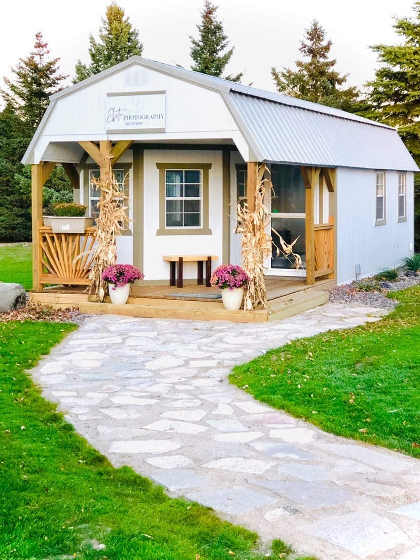 Deluxe Porch Lofted Barn 6