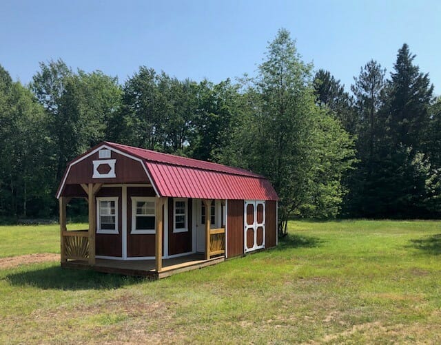 Deluxe Porch Lofted Barn 9