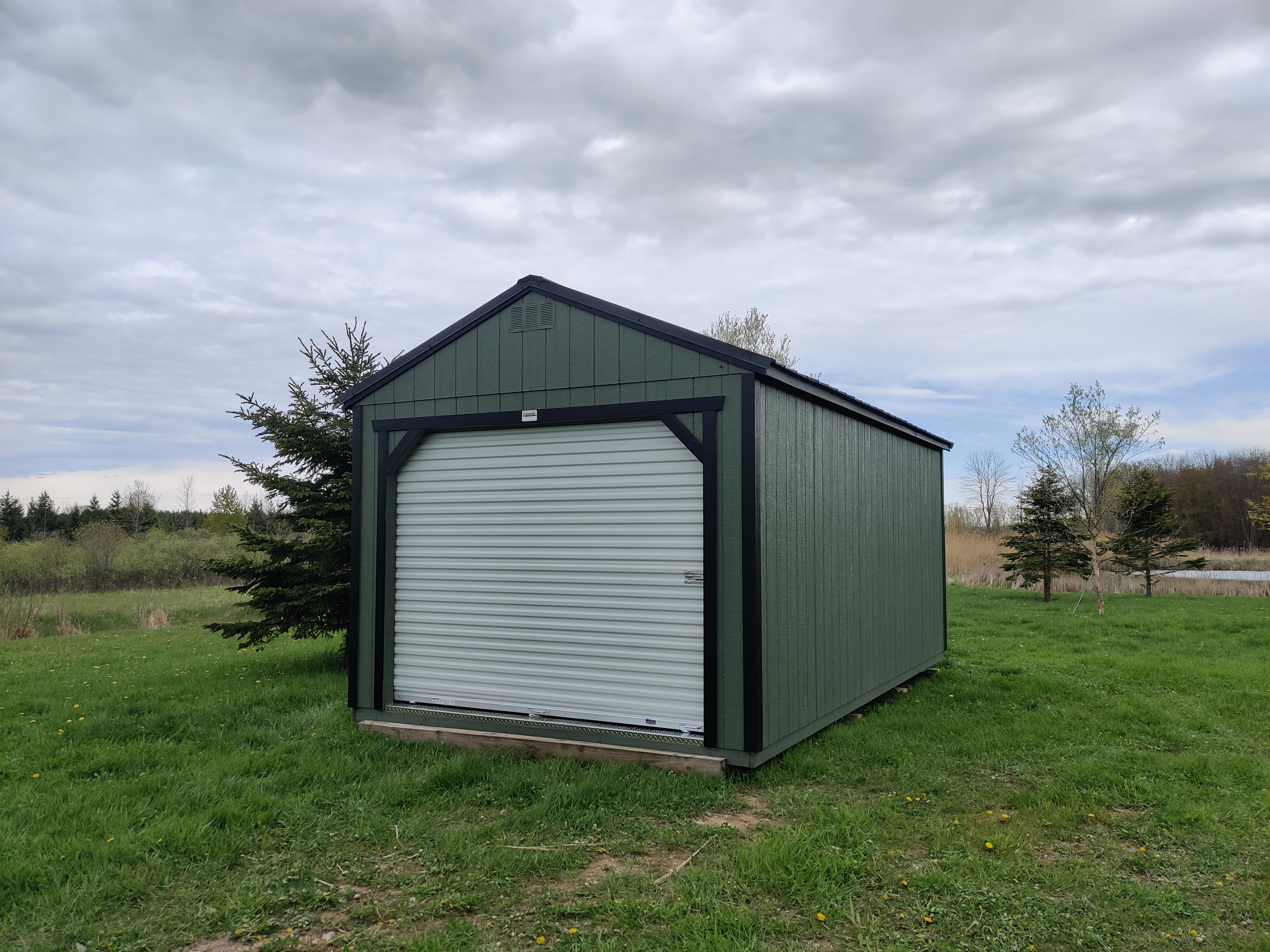 Utility Garage 11